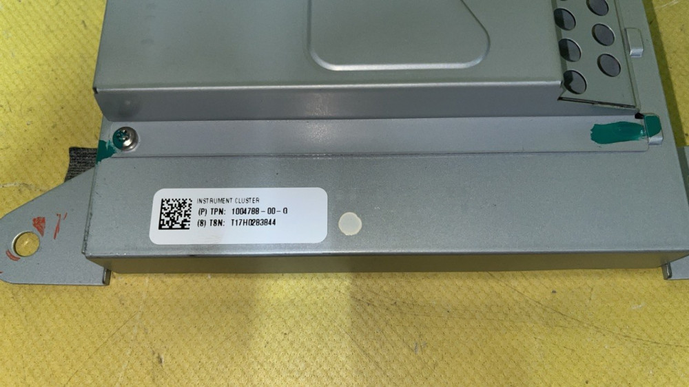 Панель приладів, допоміжний монітор TEGRA Tesla model S 12-18 model X 15-18 1004788-00-G  Фото №3
