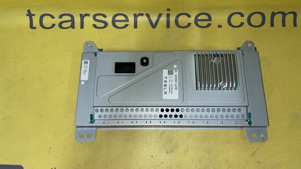 Панель приладів, допоміжний монітор TEGRA Tesla model S 12-18 model X 15-18 1004788-00-G  Фото №4