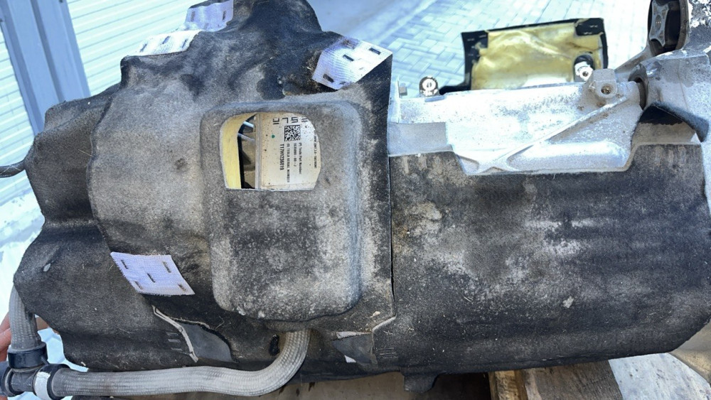 Передній електродвигун Tesla Model S 12-21 / Model X 15-21 1035000-00-J  Фото №6