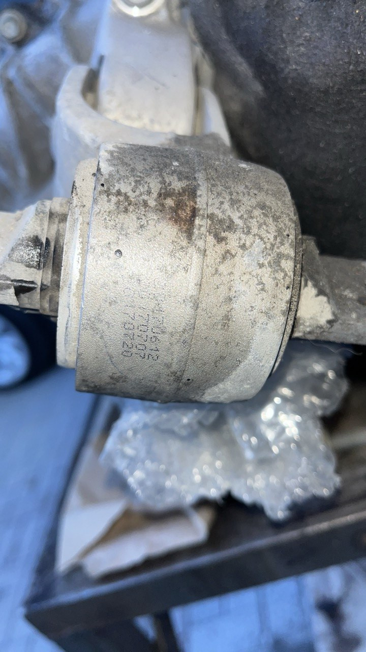 Передній електродвигун Tesla Model S 12-21 / Model X 15-21 1035000-00-J  Фото №8