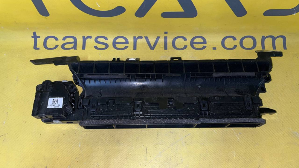Передній лівий повітропровід салону (з боку водія) Tesla Model 3 17-23, Y 20-25 1083320-00-G  Фото №2