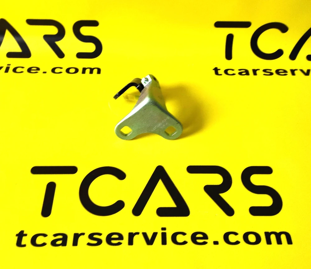 Tesla Model Y 2020-2025, Y Juniper Front Right Door Hinge (Upper and Lower) OEM (new) 1497496-00-C  Photo №2