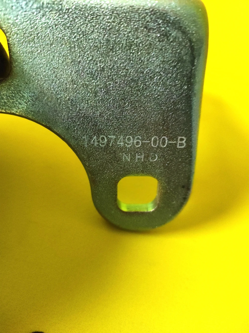 Tesla Model Y 2020-2025, Y Juniper Front Right Door Hinge (Upper and Lower) OEM (new) 1497496-00-C  Photo №4