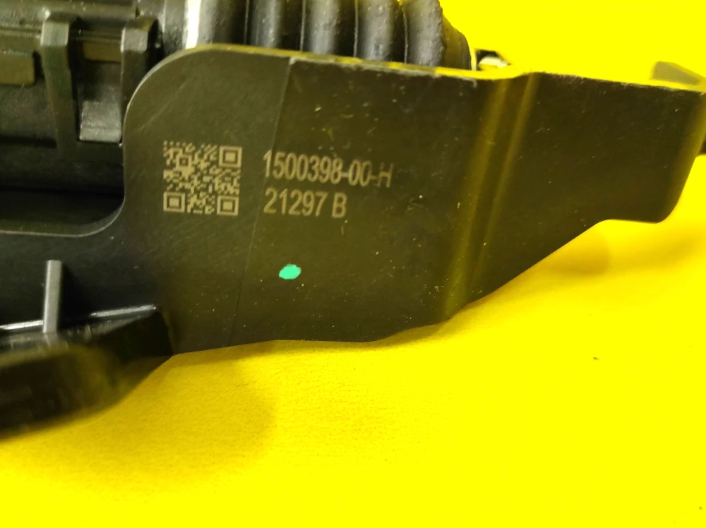 Привод замка капота с гибкой тягой Tesla Model Y 2020-2025, Y Juniper, 3 2017-2023, 3 Highland 1500398-00-H  Фото №3