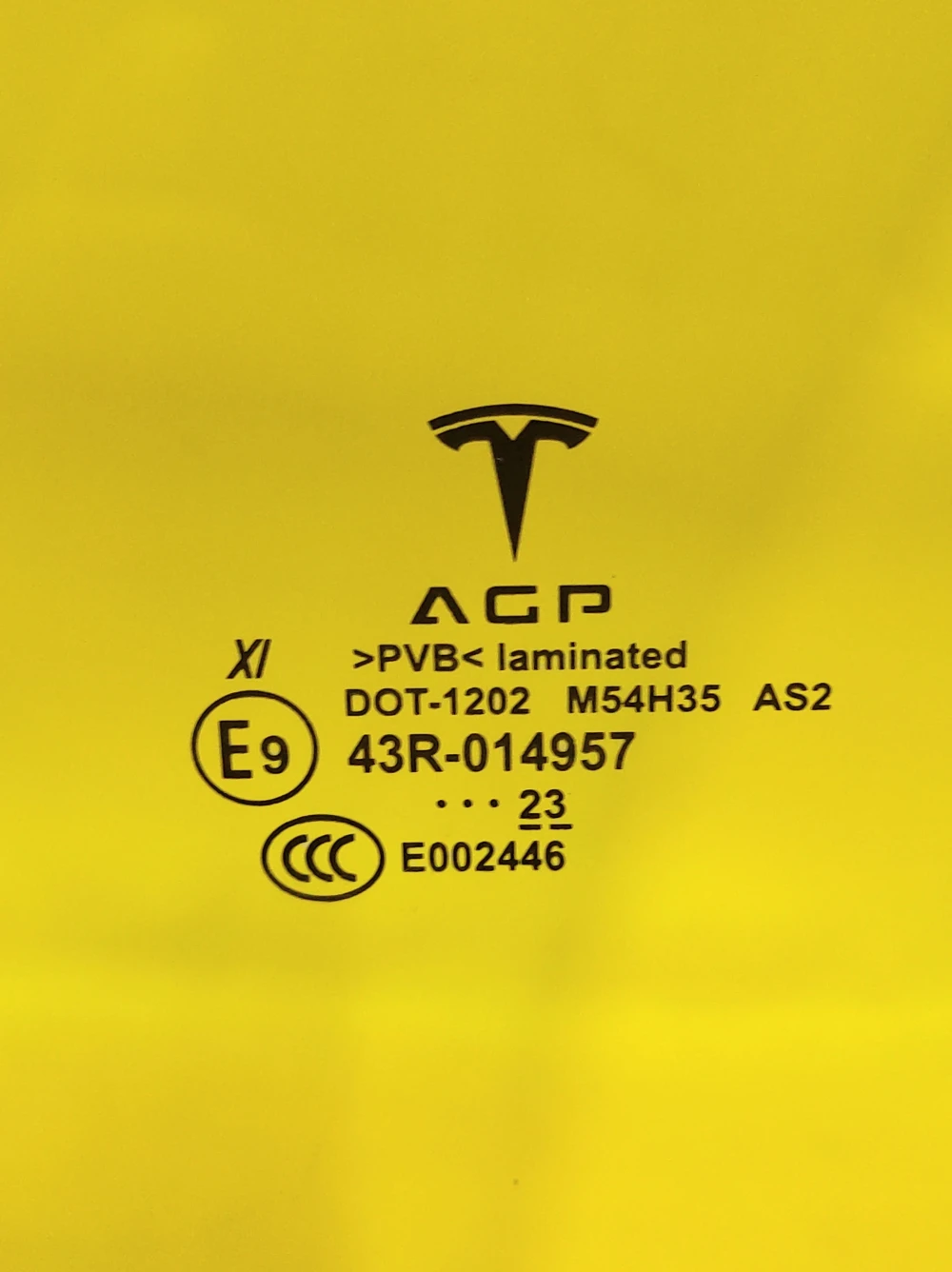 Скло подвійне дверей передніх лівих Tesla Model Y 2020-2025 1658702-00-B (1582616-00-B)  Фото №4