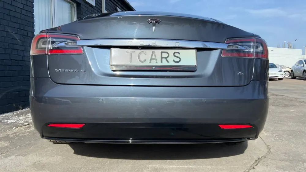 Tesla Model S AP 2.0 75 2016  Photo №20