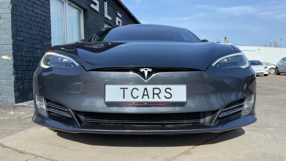 Tesla Model S AP 2.0 75 2016  Photo №11