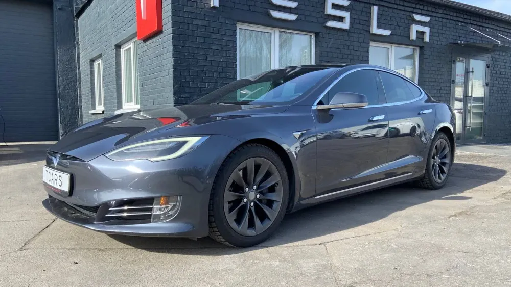 Tesla Model S AP 2.0 75 2016  Photo №3