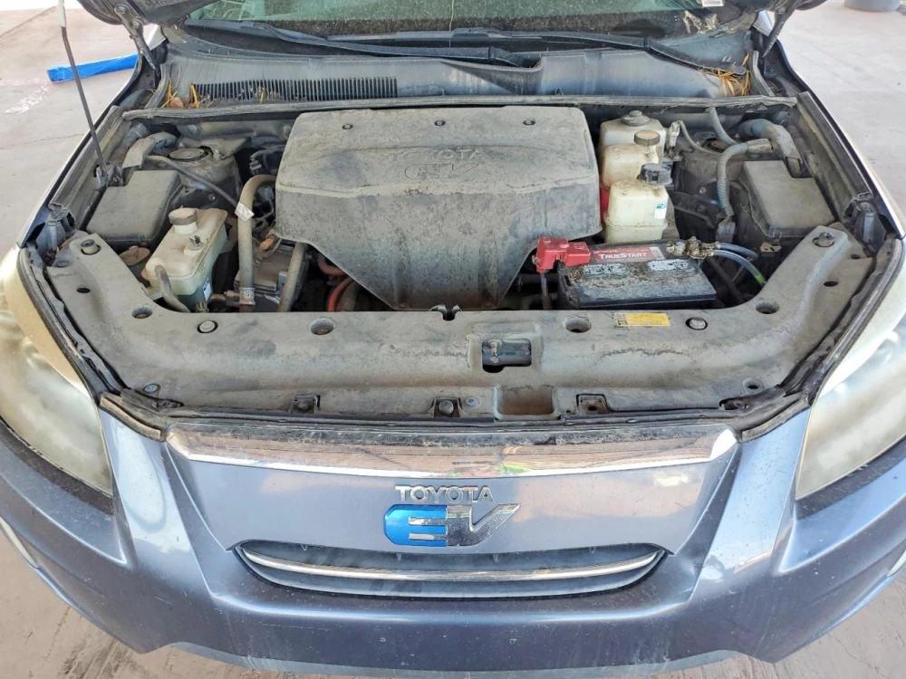 TOYOTA RAV4 EV BASE 2014  Фото №6