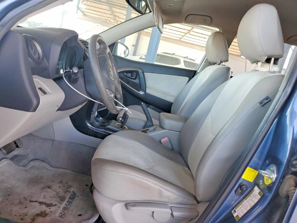 TOYOTA RAV4 EV BASE 2014  Фото №8