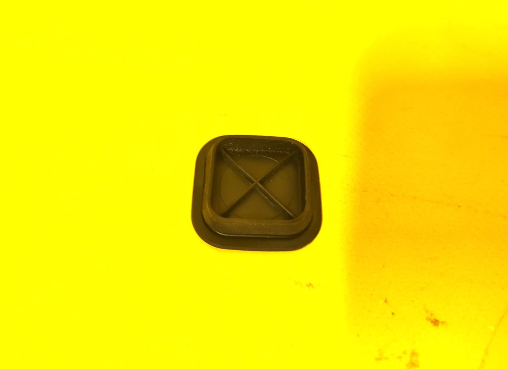 Tesla Model Y 2020-2025, Y Juniper Rear Door Left and Right Side Plug Flush - 26x26 - TPV - Black OEM (used) 1507355-00-A  Photo №2