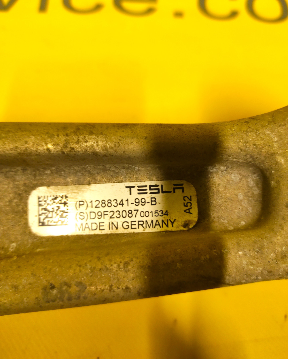 Важіль передньої підвіски нижній прямий Tesla Model Y 2020-2025 2188341-00-B  Фото №3