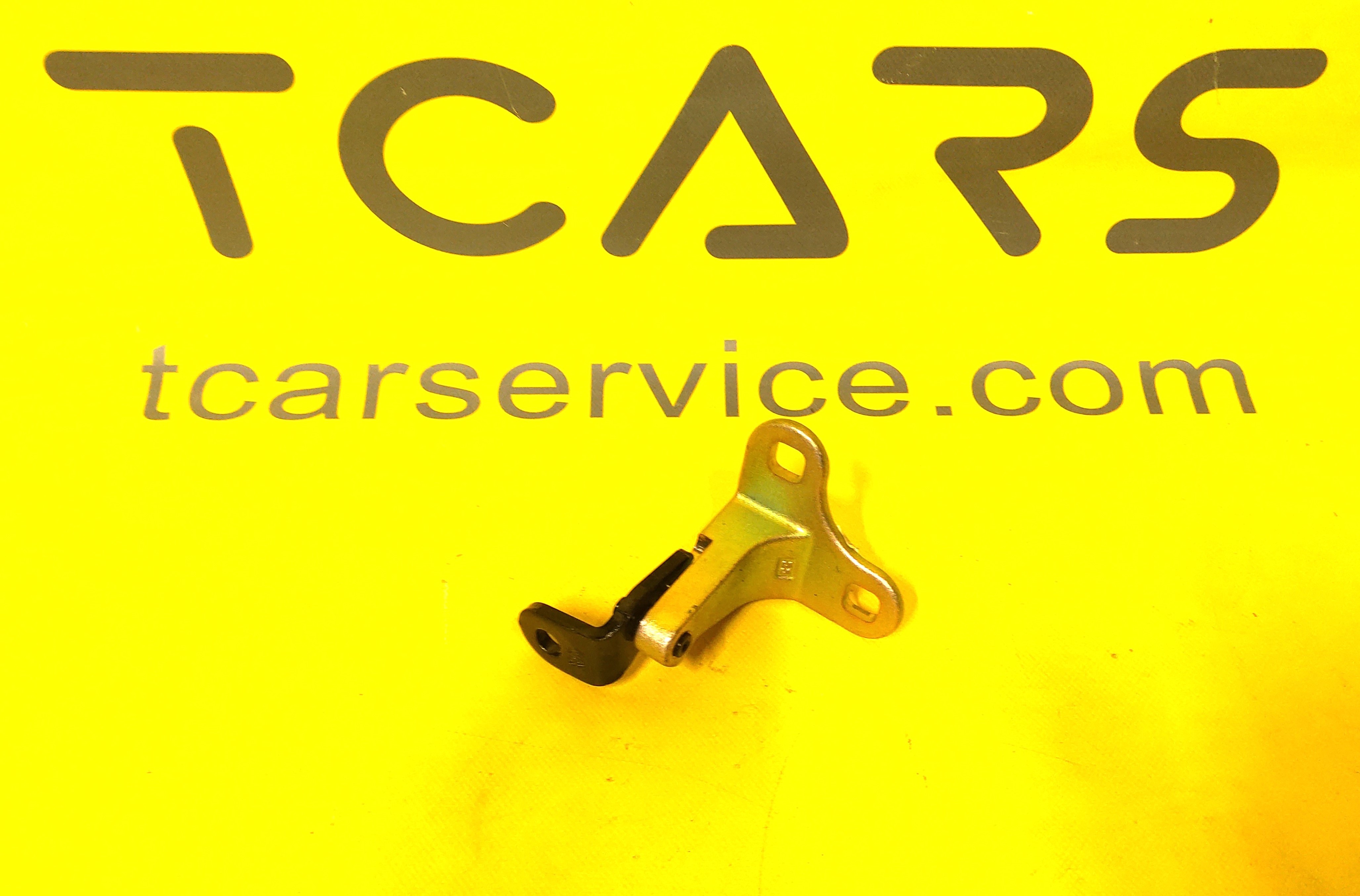 Петля дверей задніх  нижня права сторона Tesla Model Y 2020-2025, Y Juniper 1497499-00-C