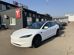 Tesla Model 3 2024 EU Highland