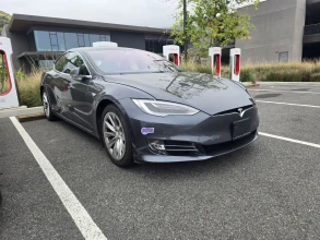 Tesla Model S 100D 2018