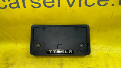 Кріплення рамки номерного знака Tesla Model X 1057156-00-A