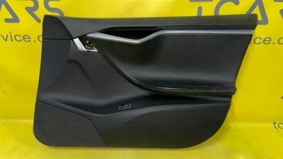 Обшивка (карта) дверей передніх правих Tesla model S 12-16 1007936-25-M
