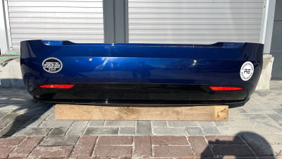 Бампер задній Tesla Model S Refresh 2016-2021 1057319-S0-A