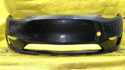 Бампер передній голий Tesla Model Y 20-25 PMNG оригінал з пошкодженням 1493745-00-A