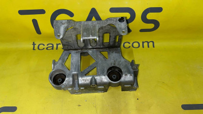 Кронштейн компресора кондиціонера Tesla model Y,3  1506443-00-E