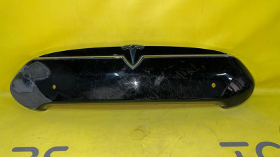 Решітка (гриль,яйце) радіатора з отворами під парктроніки Tesla model S 12-16-1023312-S0-A