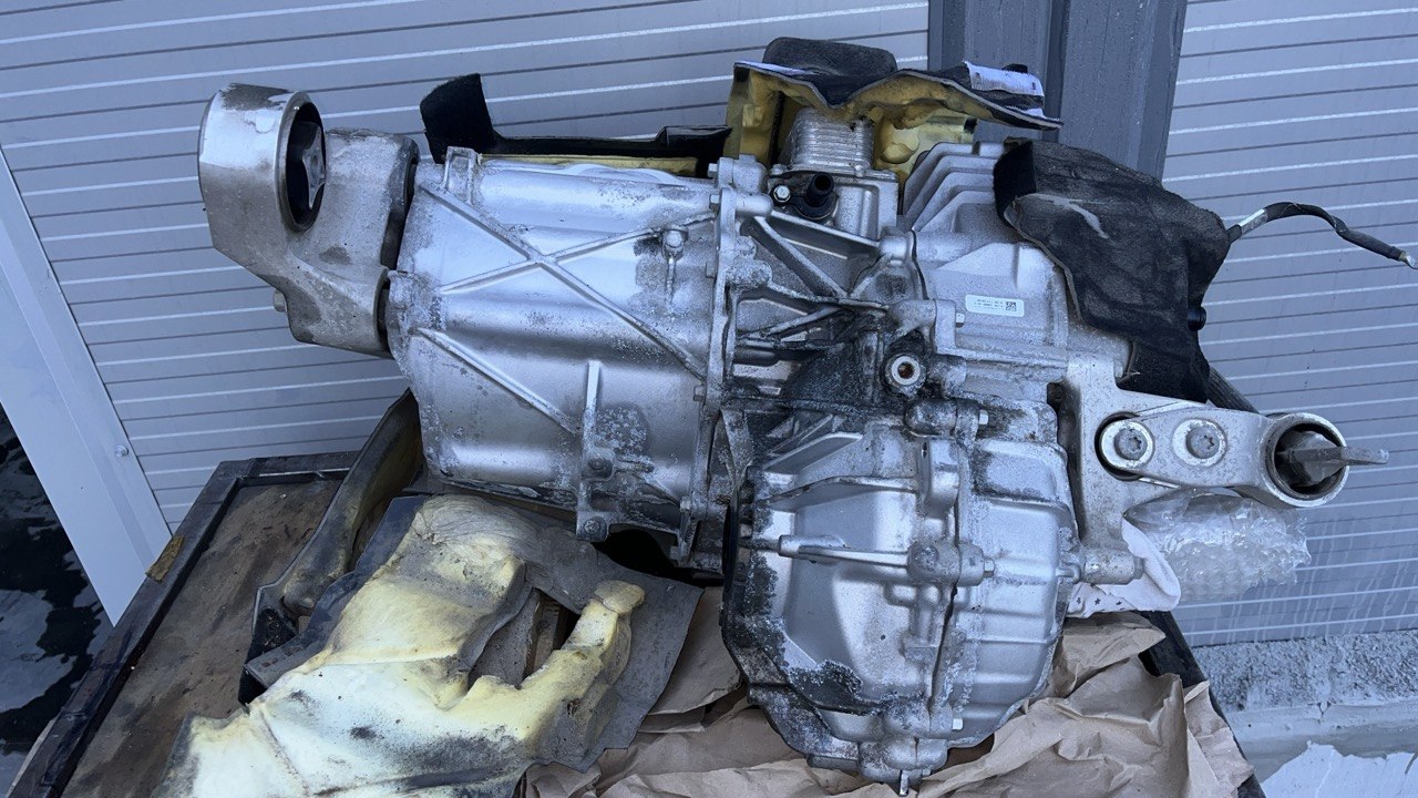 Передній електродвигун Tesla Model S 12-21 / Model X 15-21 1035000-00-J