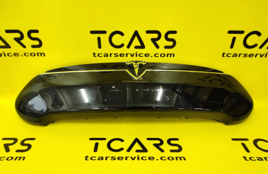 Накладка (вставка – “яйцо”) переднего бампера в сборе без отверстий под датчики парктроника Tesla Model S 2012-2016 1017415-00-D(C)