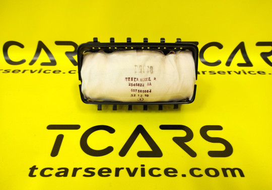 Подушка безпеки в панелі приладів сторона пасажира Tesla Model S 2012-2021 1463361-99-A