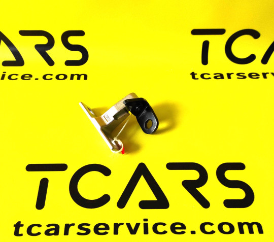 Петля двери задней верхняя правая сторона Tesla Model Y 2020-2025, Y Juniper 1497498-00-C