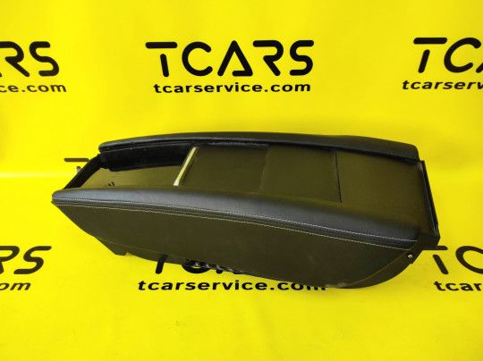 Речове відділення (вставка) в центральну консоль аналог Tesla Model S 2012-2016 1055149-00-X