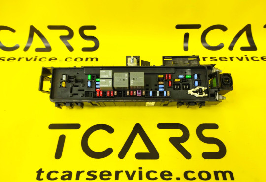 Tesla Model S 2016-2021 Main Fusebox Control Unit EFUSE OEM (used) 1094405-00-D(F)