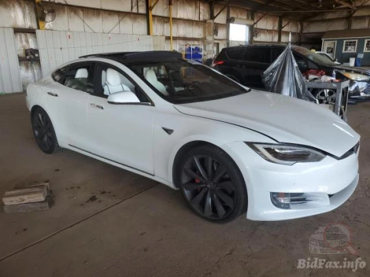 Tesla Model S 2017
