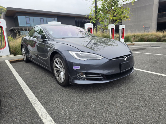 Tesla Model S 100D 2018