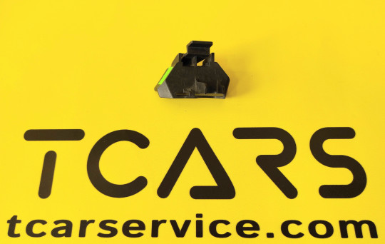 Tesla Model S 2016-2021 Front Bumper Fascia Bracket Lower Right OEM (new) 1072914-00-B