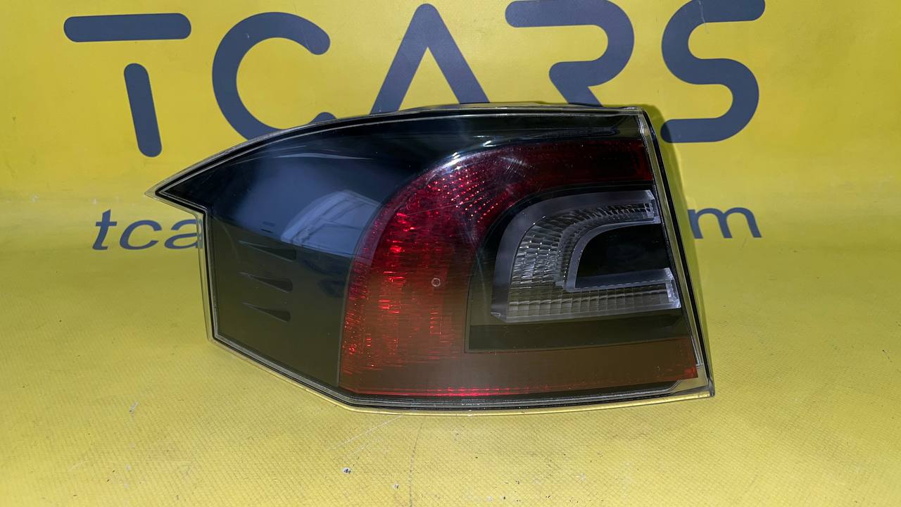 Лівий задній зовнішній ліхтар Tesla Model S (США) OEM 6005918-00-F
