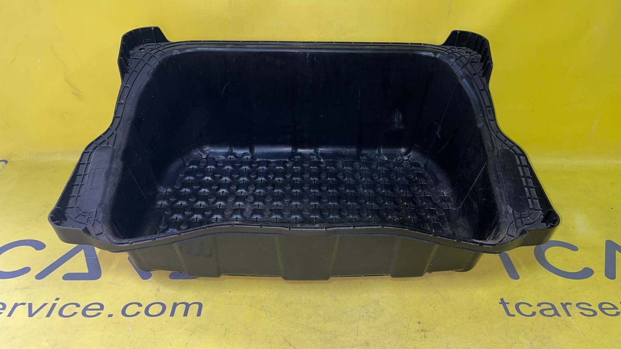 Корпус заднього багажника корито пластикове Tesla Model Y 20-26 1508656-99-E / 1508656-00-D