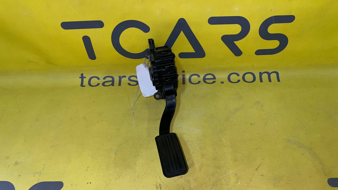 Педаль акселератора (BASE) Tesla Model 3 17-23 1044695-00-A