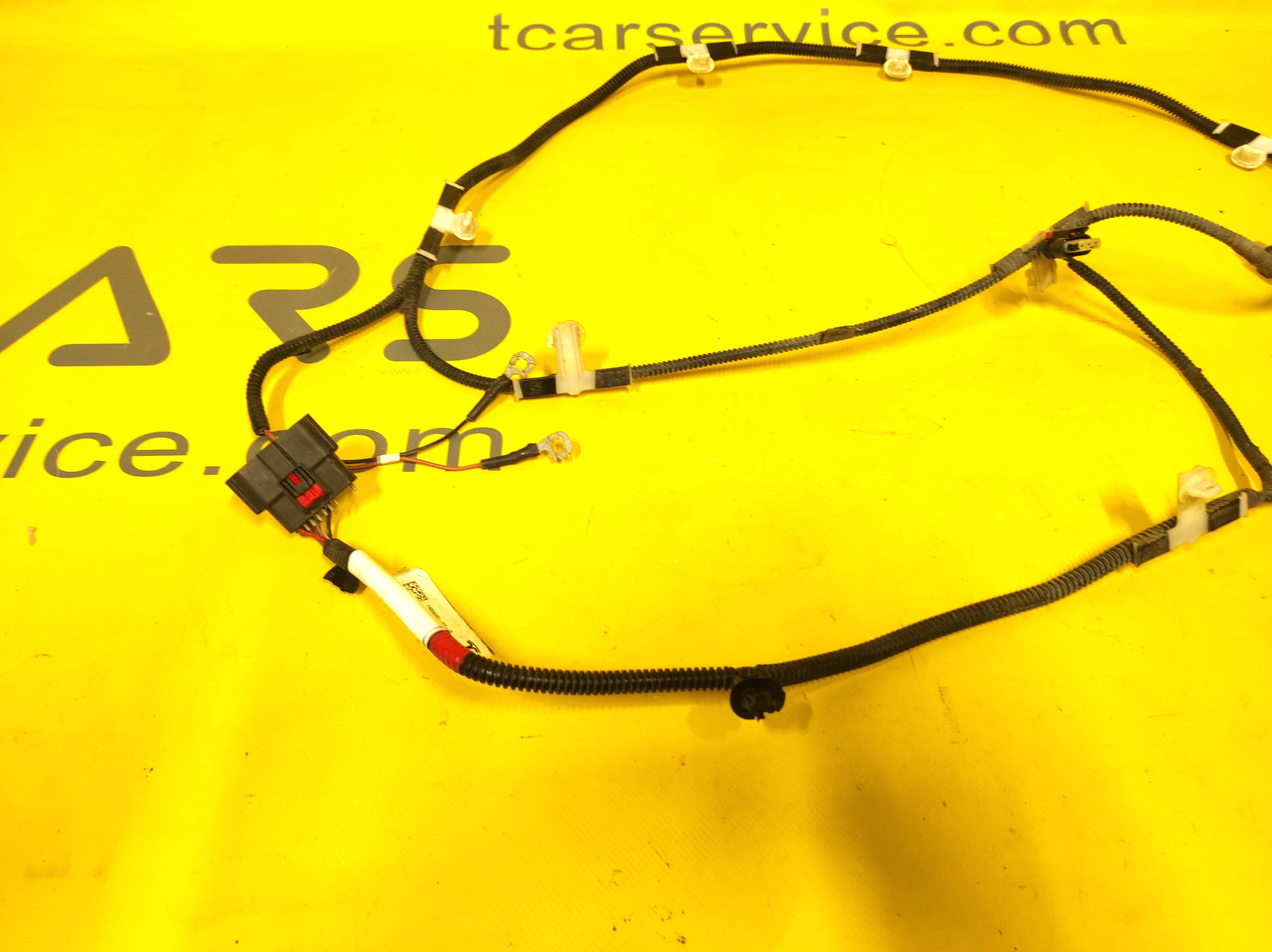 Електропроводка переднього бампера без парктроників Tesla Model Y 2020-2025 1489045-04-D  Фото №3