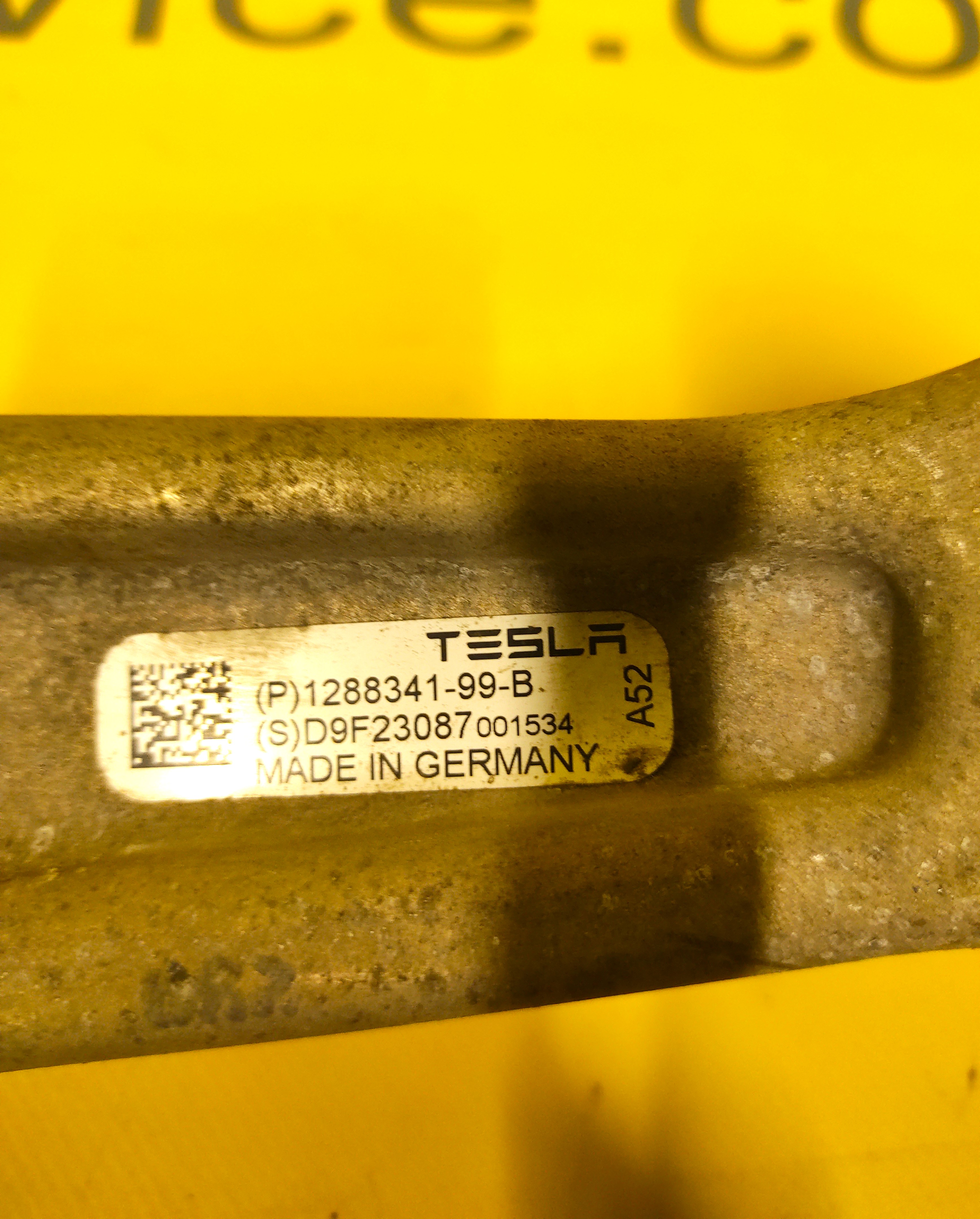 Важіль передньої підвіски нижній прямий Tesla Model Y 2020-2025 2188341-00-B  Фото №3